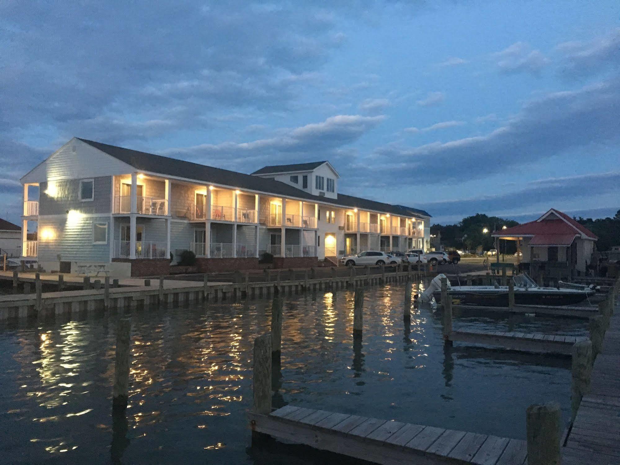 Anchor Inn Chincoteague Exterior photo